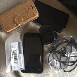 Alcatel pixi4 mobile. black. practically brand new. has only been used by my Nan for about a week and then she hardly used it lol. She can’t get on with the touch screen I’m selling for £30 
also comes with 2 cases as shown in pic.
collection only. unable to deliver. Unless very local to me