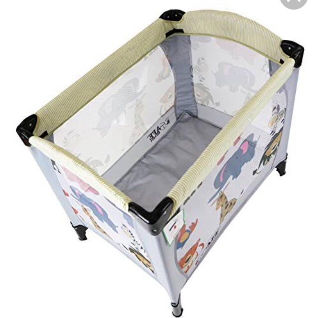 Isafe mini travel store cot