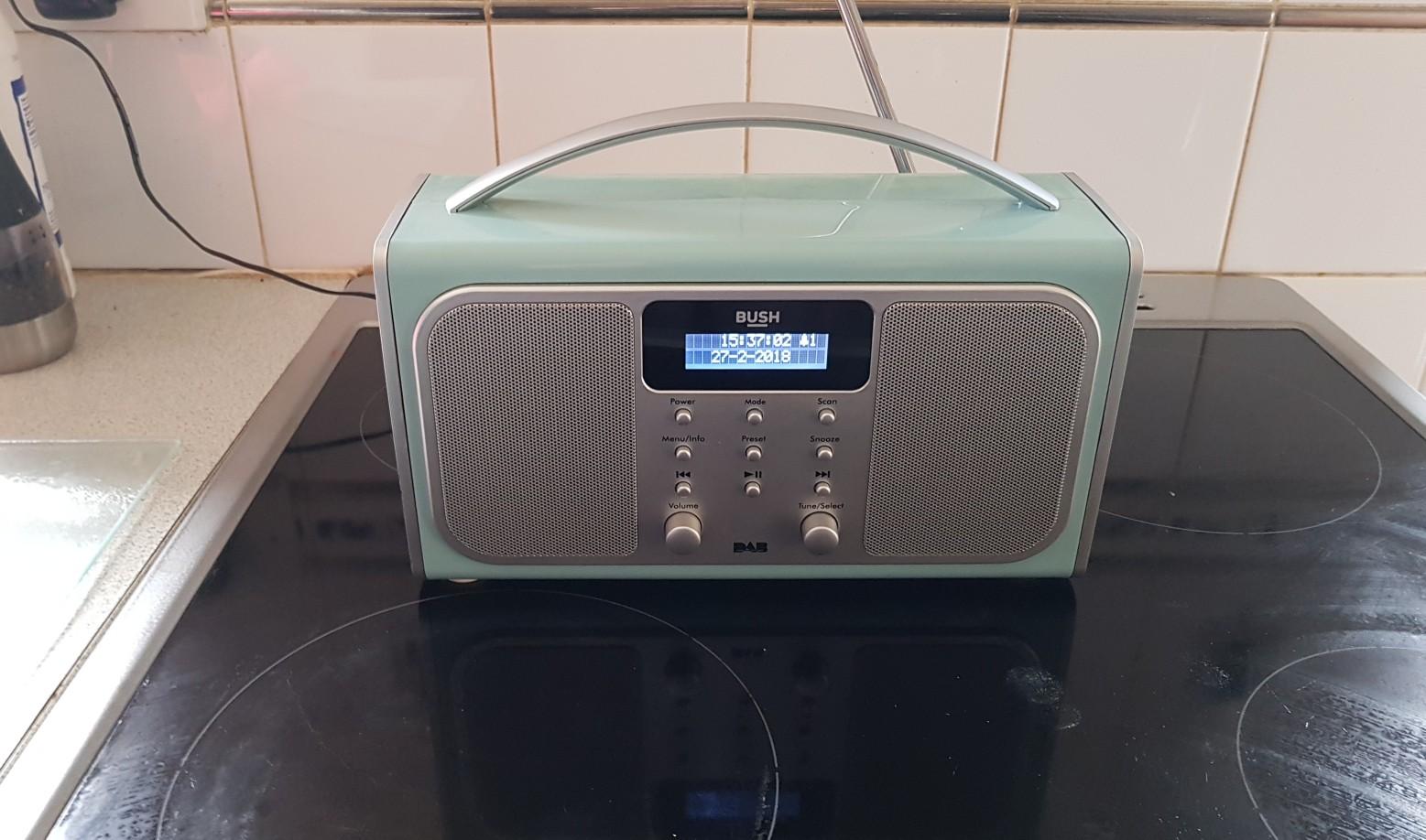 BUSH RETRO DAB RADIO in YO14 Scarborough für £ 20,00 zum Verkauf