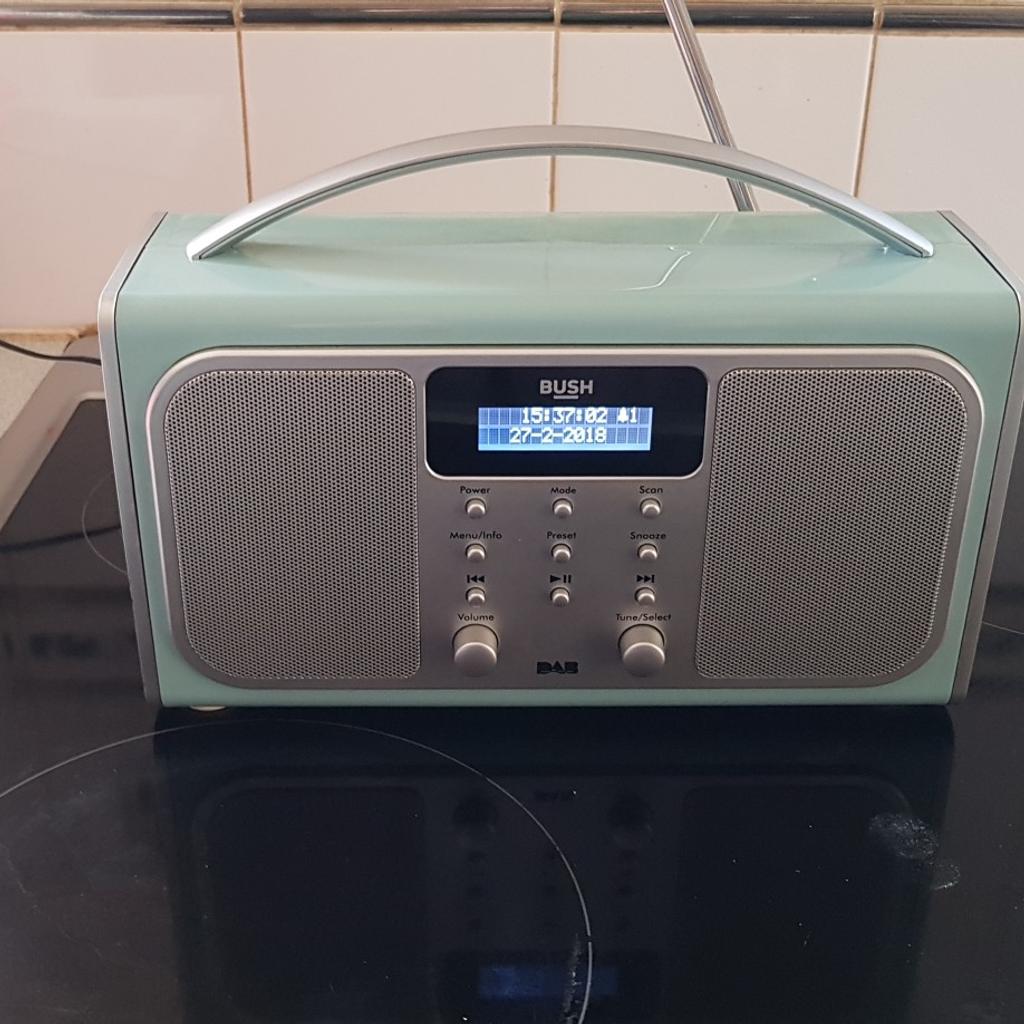 BUSH RETRO DAB RADIO in YO14 Scarborough für £ 20,00 zum Verkauf
