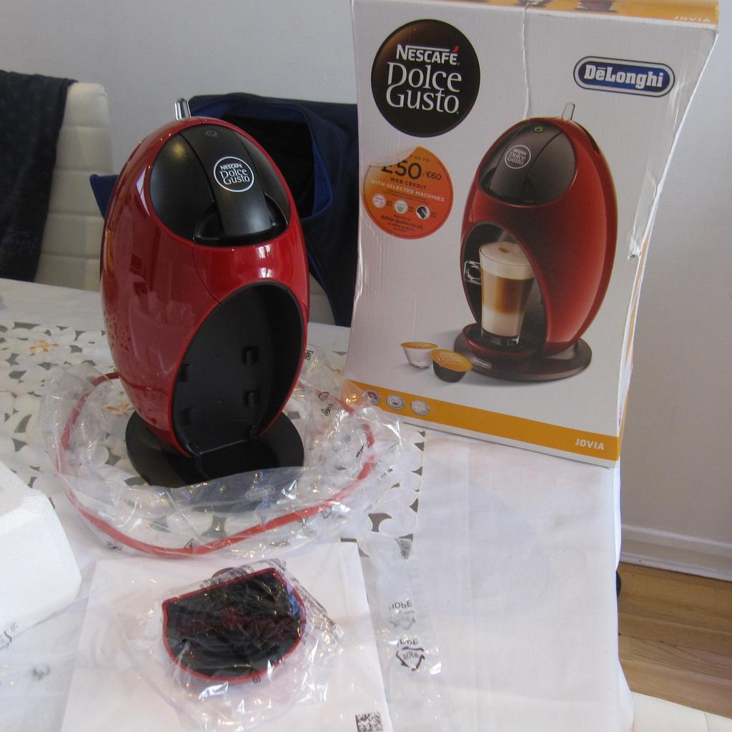 Nescafe Dolce Gusto Jovia Manual Coffee Machine-Red