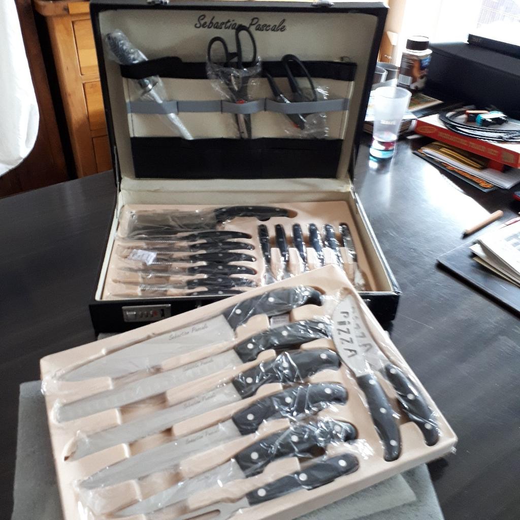 Chef knife set in briefcase in WN6 Wigan for £40.00 for sale Shpock