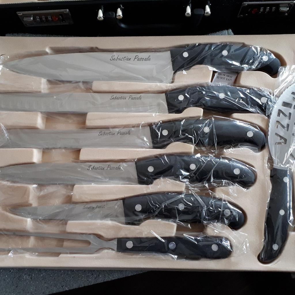 Chef knife set in briefcase in WN6 Wigan for £40.00 for sale Shpock