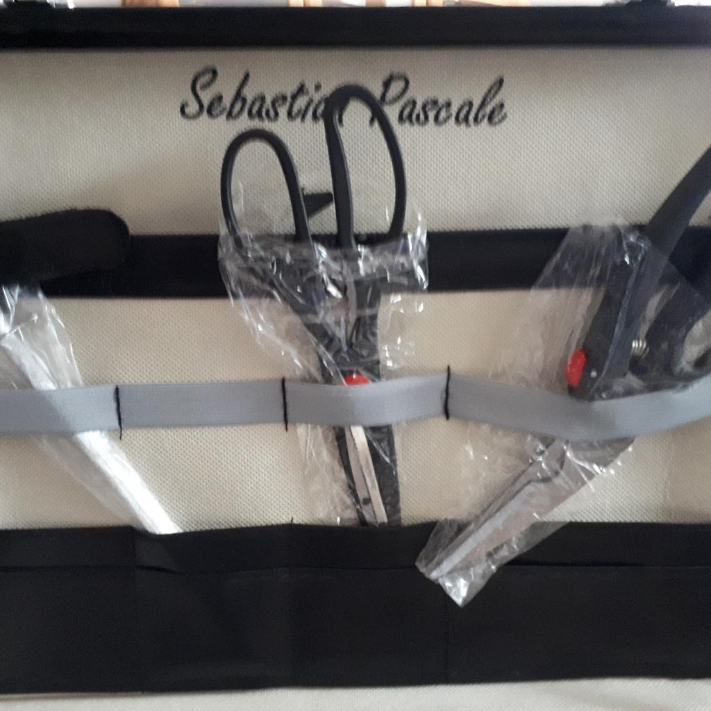 Chef knife set in briefcase in WN6 Wigan for £40.00 for sale Shpock