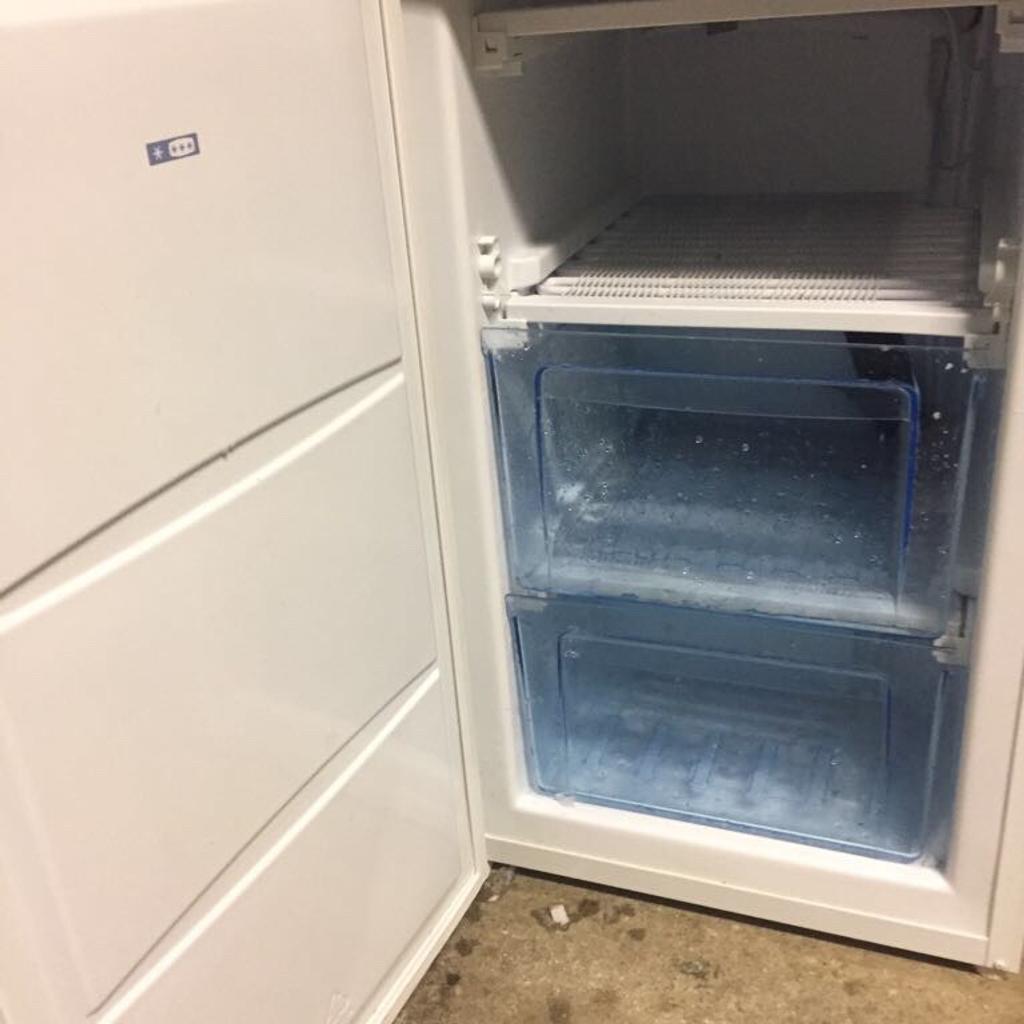 LEC undercounter freezer in EN11 Broxbourne for £30.00 for sale Shpock