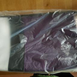 Younique Kosmetik Tasche lila weiß schwarz
Original eingepackt
Versand gegen Aufpreis möglich
