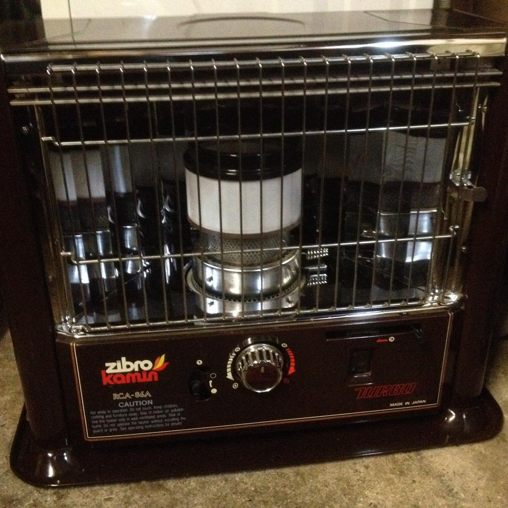 Zibro Kamin turbo paraffin heater in East Lindsey for £40.00 for sale