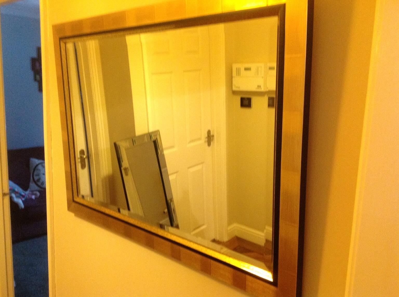 Large gold mirror in PE21 Boston for £15.00 for sale Shpock