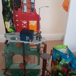 Turtles under sewer playset and a bag of accessorys and a few other figures plus a radio controlled turtles van (untested)

The sewer set was £100 new last year think my son played with it twice just needs a wipe down

Would make a young turtles fan very happy

£10 ono