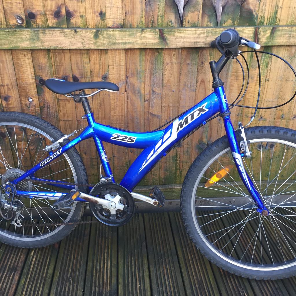 Giant mtx 225 2024 mountain bike 24 inch