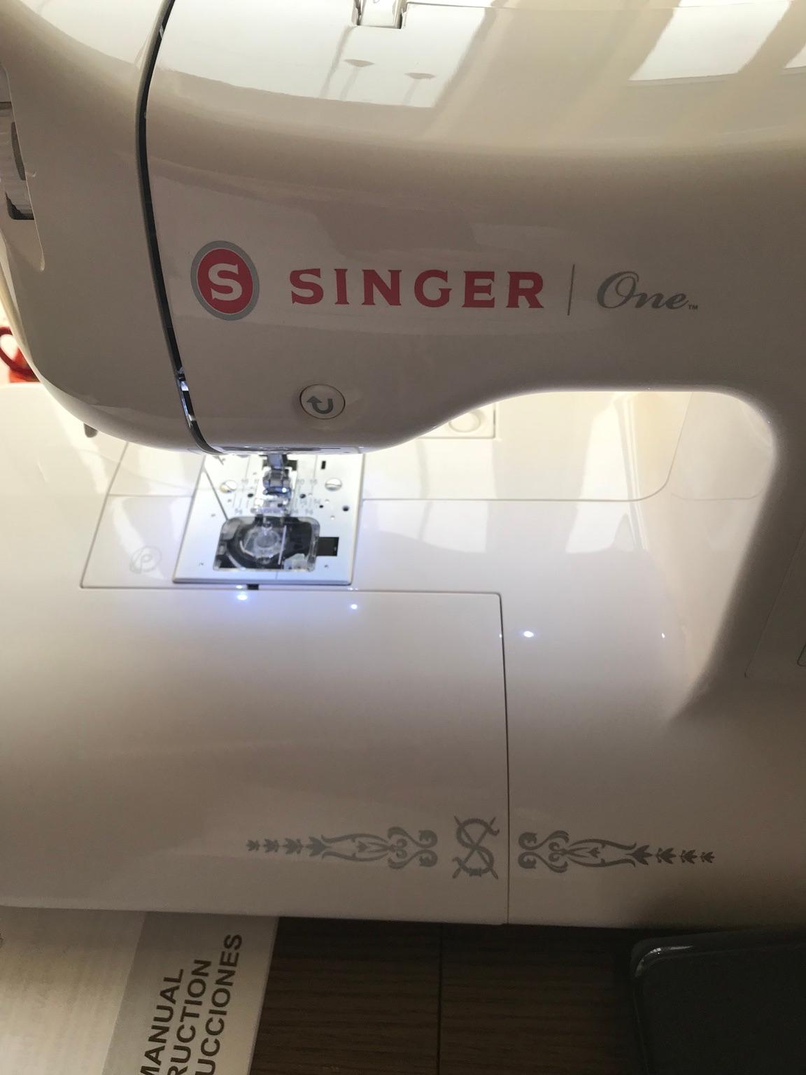 Singer one sewing machine in Kirklees für 170,00 £ zum Verkauf | Shpock DE