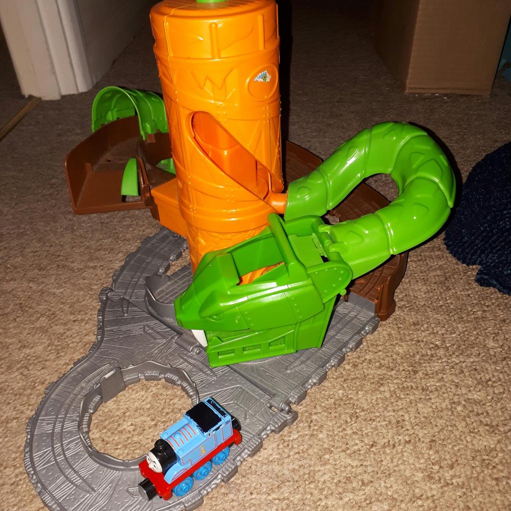 Thomas and friends take n play rattling rail in RH11 Crawley for £5.00 ...