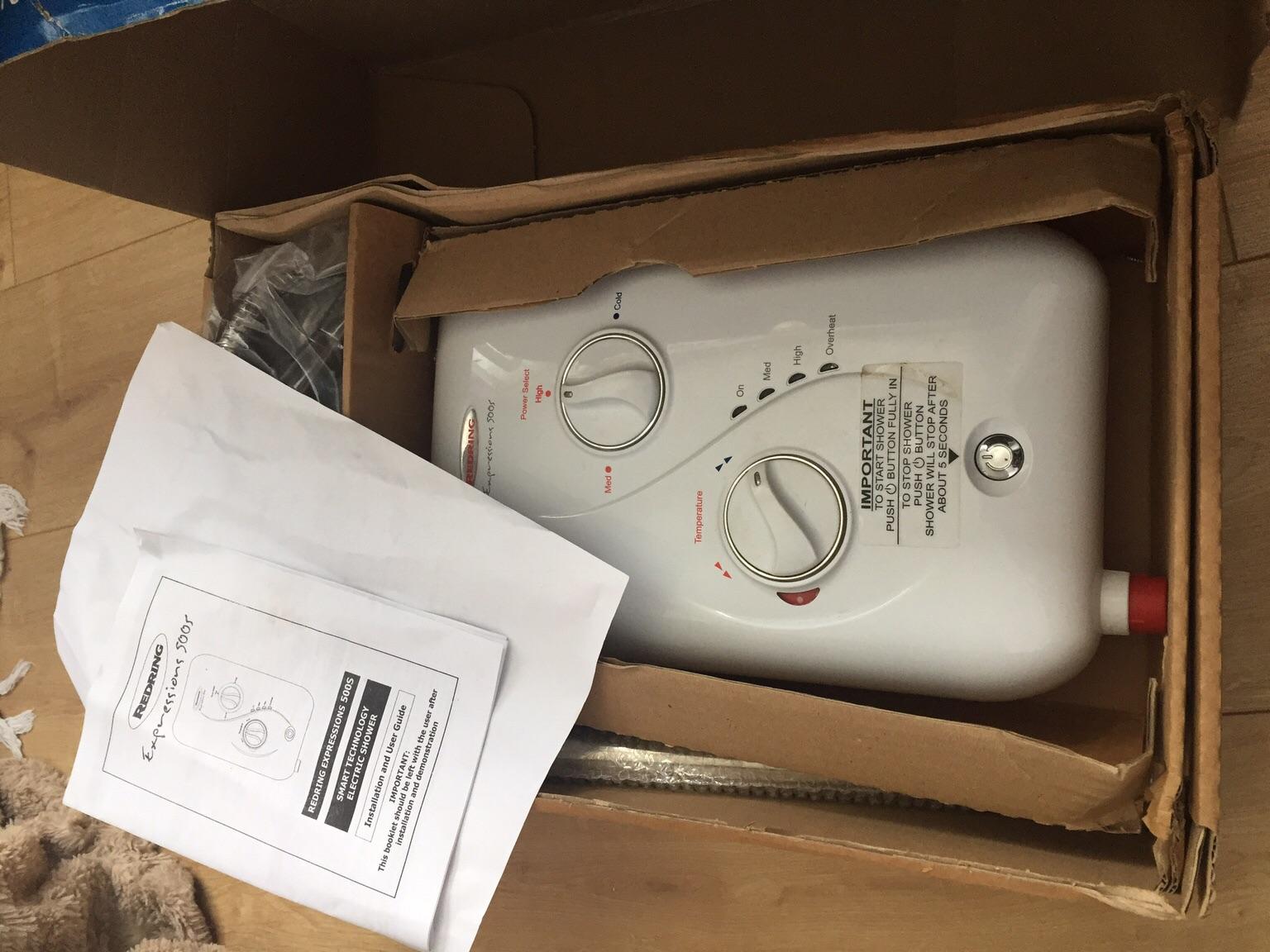 Electric shower Redring Expressions 5005 in WN8 Lancashire for £20.00