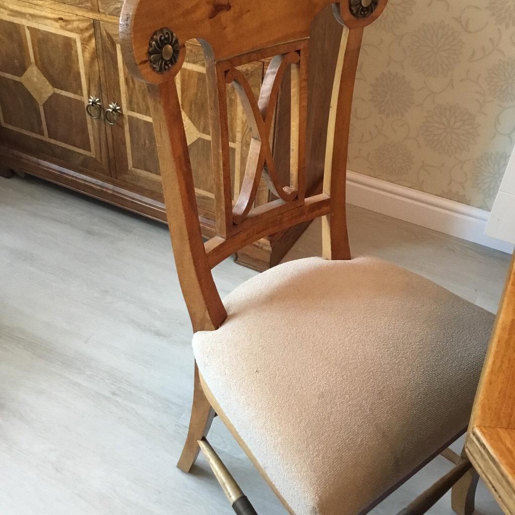 Barker & Stonehouse "flagstone" dining table in TS23 Billingham für £