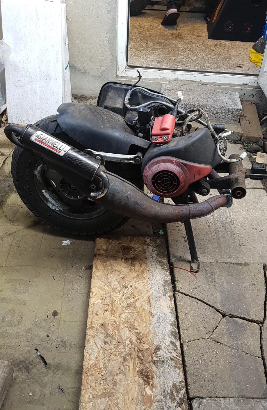Gilera stalker 50cc aircooled engine in CR0 Croydon für 100,00 £ zum ...
