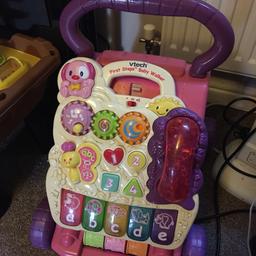 Vtech walker 
Pink
With phone
Used but great condition 
Smoke free home 
Collection Market Bosworth CV130PL