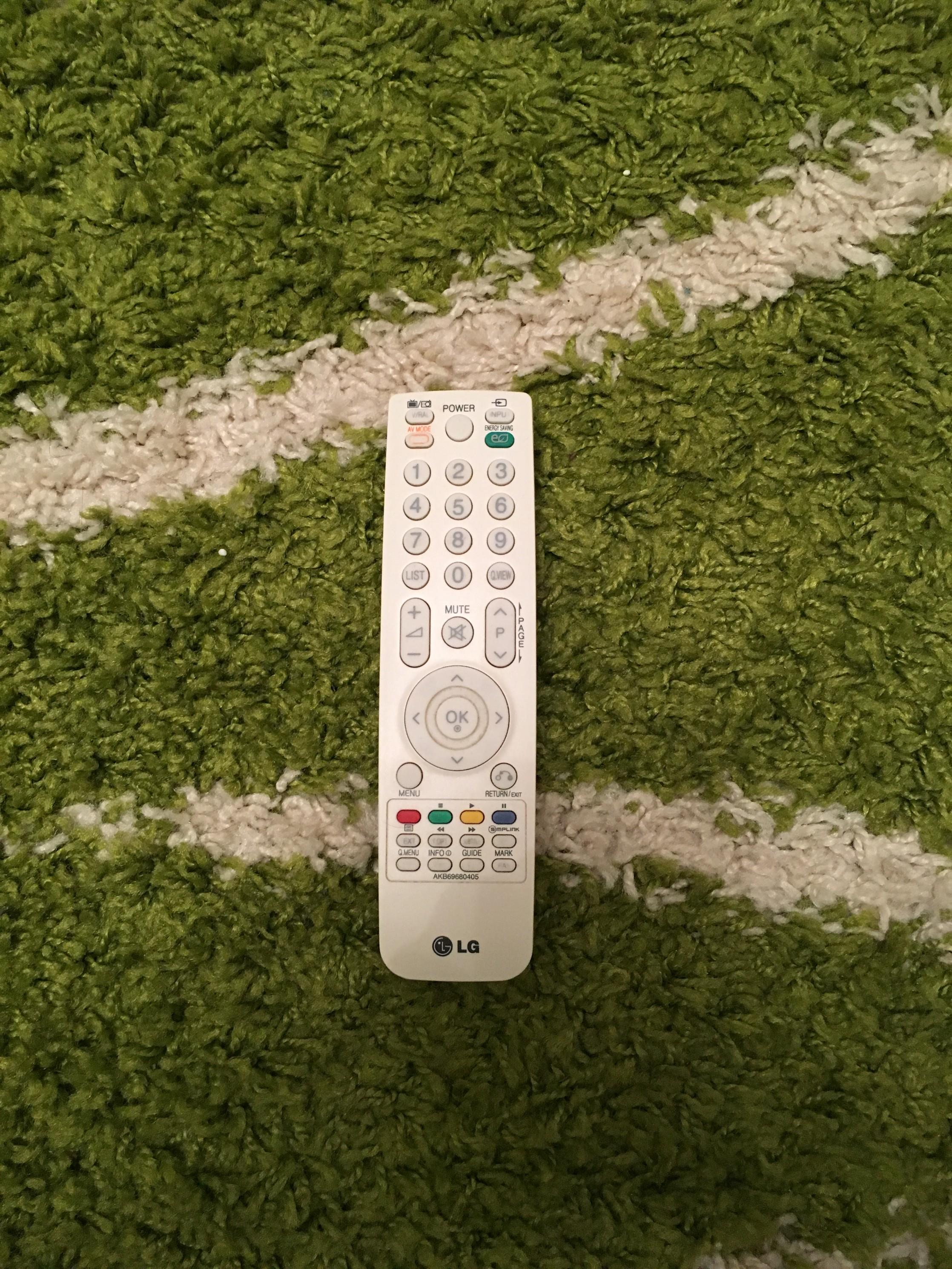 LG 26LU5000 Full HD TV in 6111 Volders für 100,00 € zum Verkauf | Shpock DE