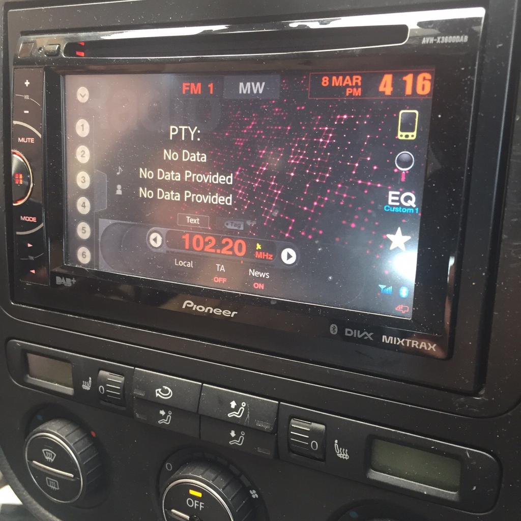 PIONEER AVHX3600DAB MIXTRAX BT RADIO in B11 Birmingham für 150,00