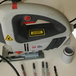 Laser electric jigsaw 750w quick release blade change adjustable cutting depth adjustable speed adjustable angle cuts with 4 bradnew blades and 1 used blade and attachment for dust bag works perfect £25 collection only