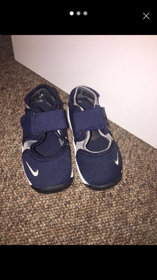 Buy & Sell Kings Heath Birmingham - Photos for Boys Nike air rifts size 6.5