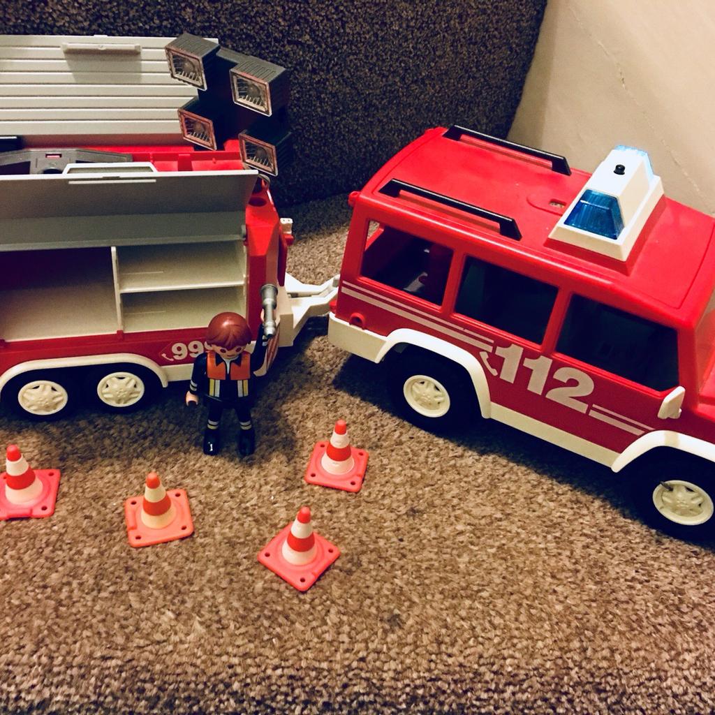 Playmobil fire trailer deals