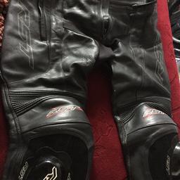 Worn 15 times in great condition knee sliders hardy touched.