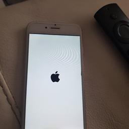 Iphone 6
16gb
Locked to EE network
The phone has a slight chip on the right hand side of the screen and a few scratches. It's still in fine working order