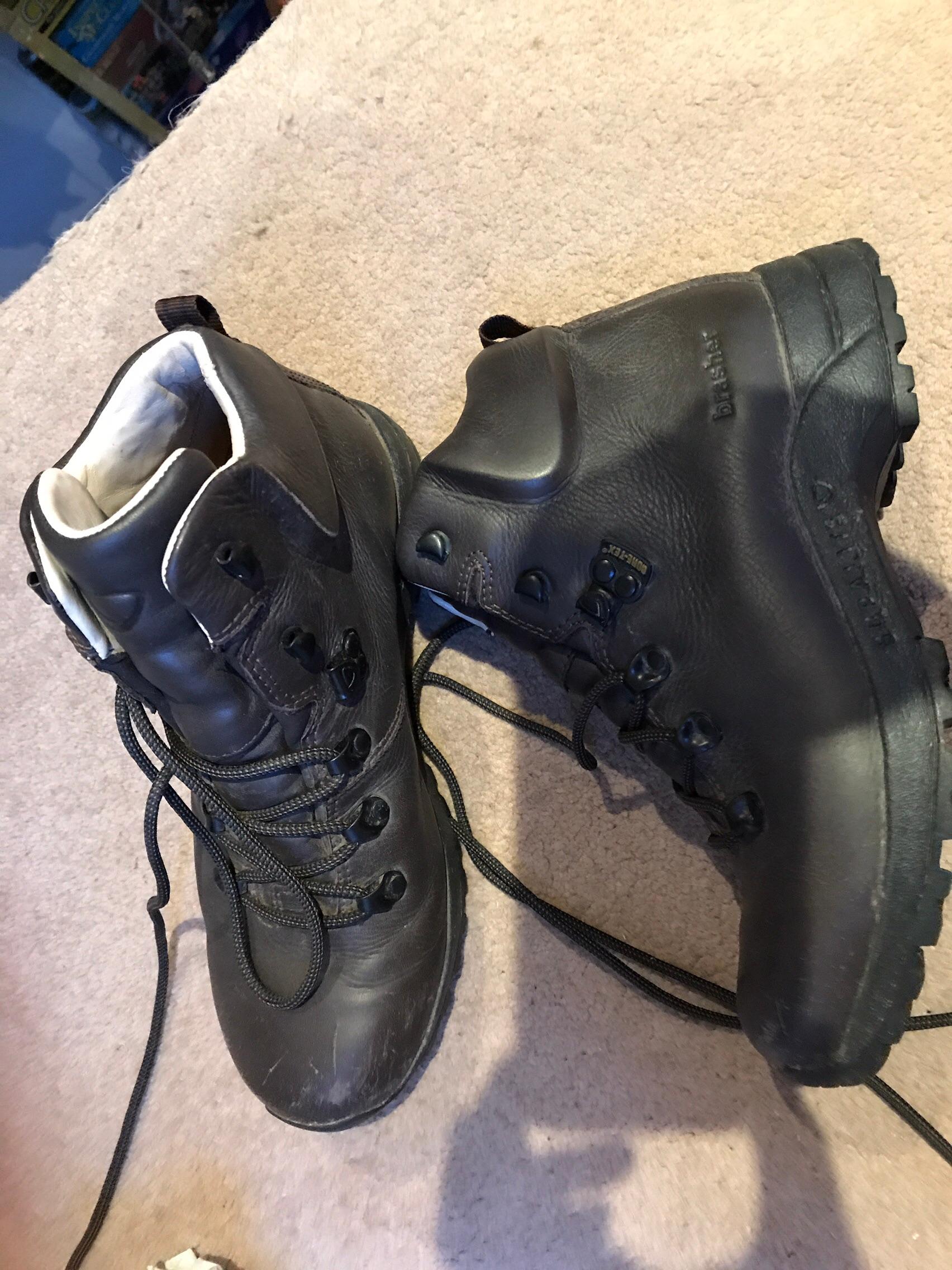 Brasher Superlite II GTX women's walking boot in M25 Prestwich for £60. ...