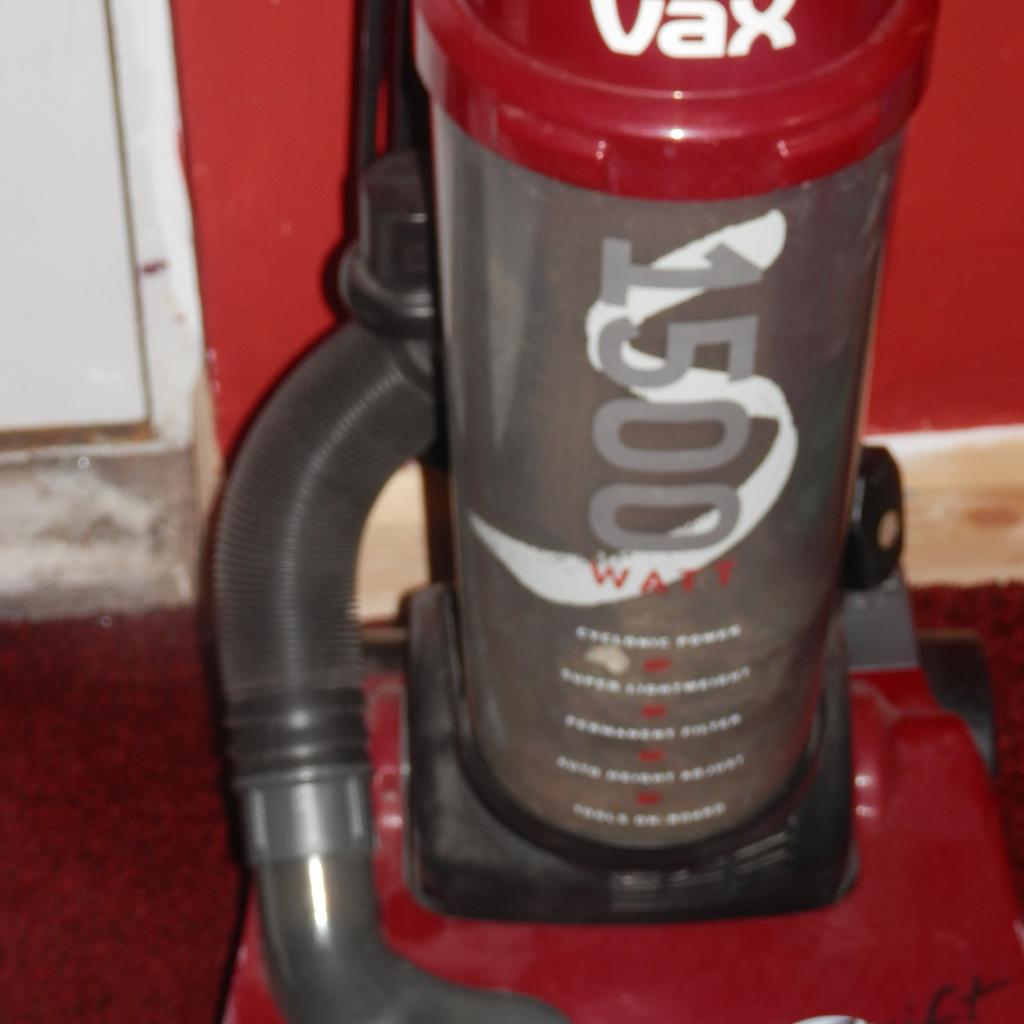VAX SWIFT 1500 WATT HOOVER in NE37 Sunderland for £10.00 for sale Shpock