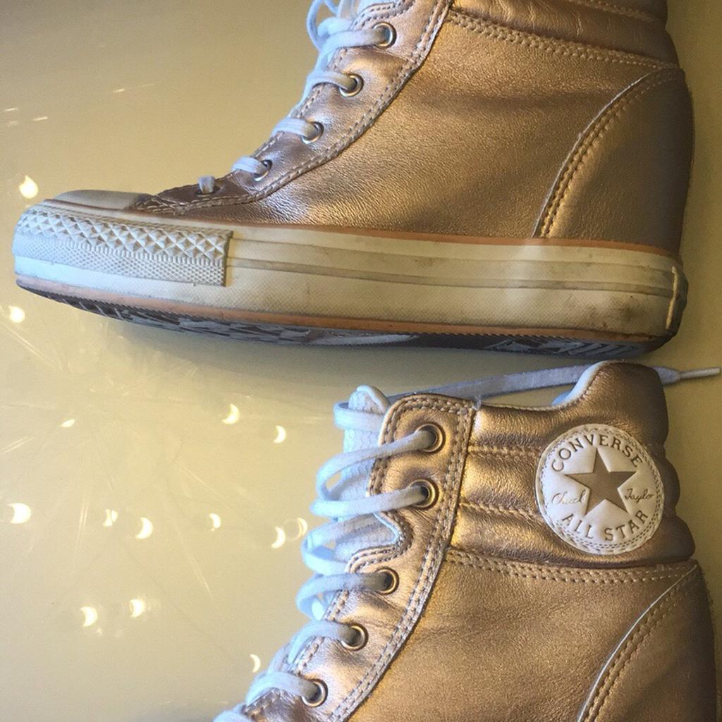 Converse pelle outlet zeppa