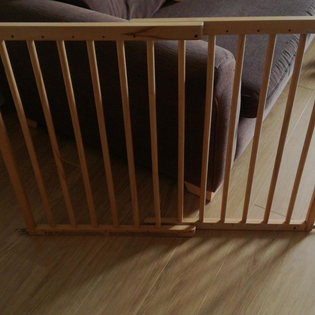 lindam-adjustable-wooden-stair-gate-in-sy3-shrewsbury-f-r-12-00-zum