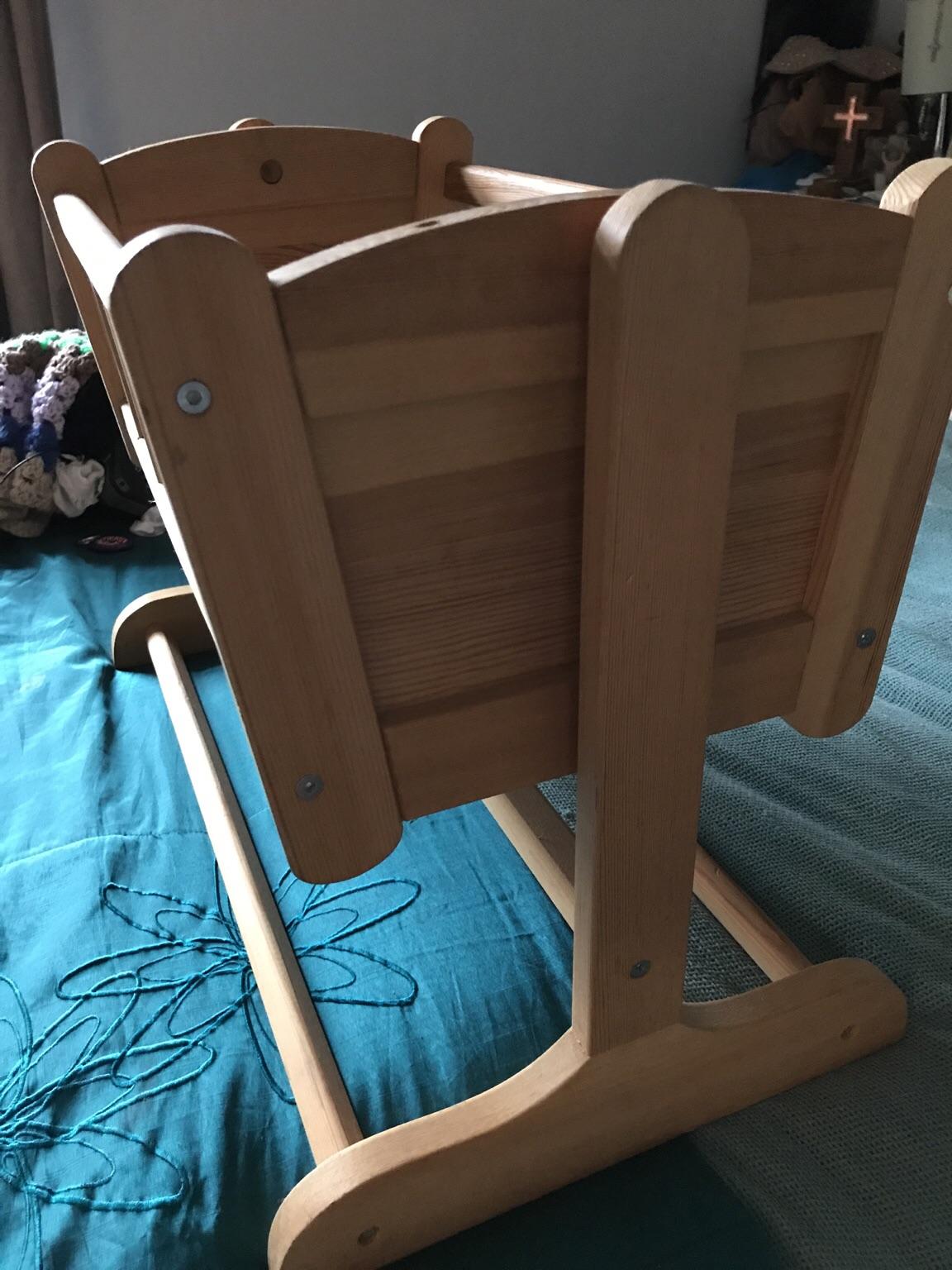 Rocker doll wooden swing cradle cot in Barnsley for £8.00 for sale Shpock