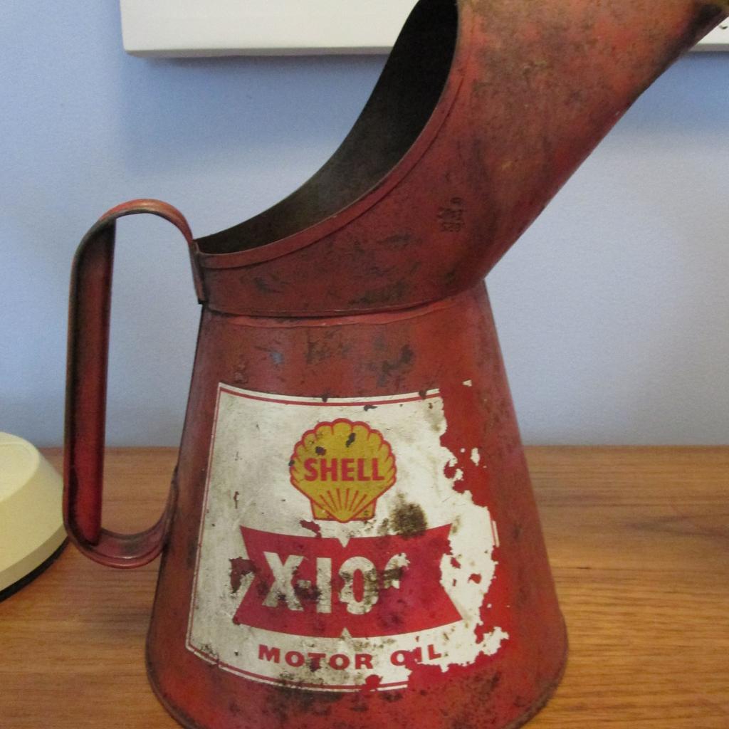 Rare Vintage Retro Shell Oil Jugs Automobilia in South Staffordshire ...