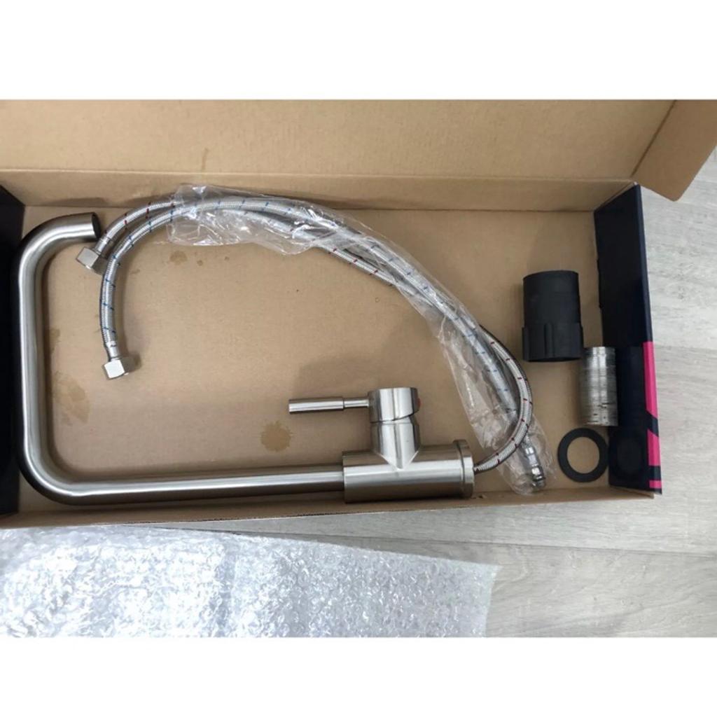 Vapsint mixer tap kitchen sink 6m old in Wolverhampton für 25,00 £ zum
