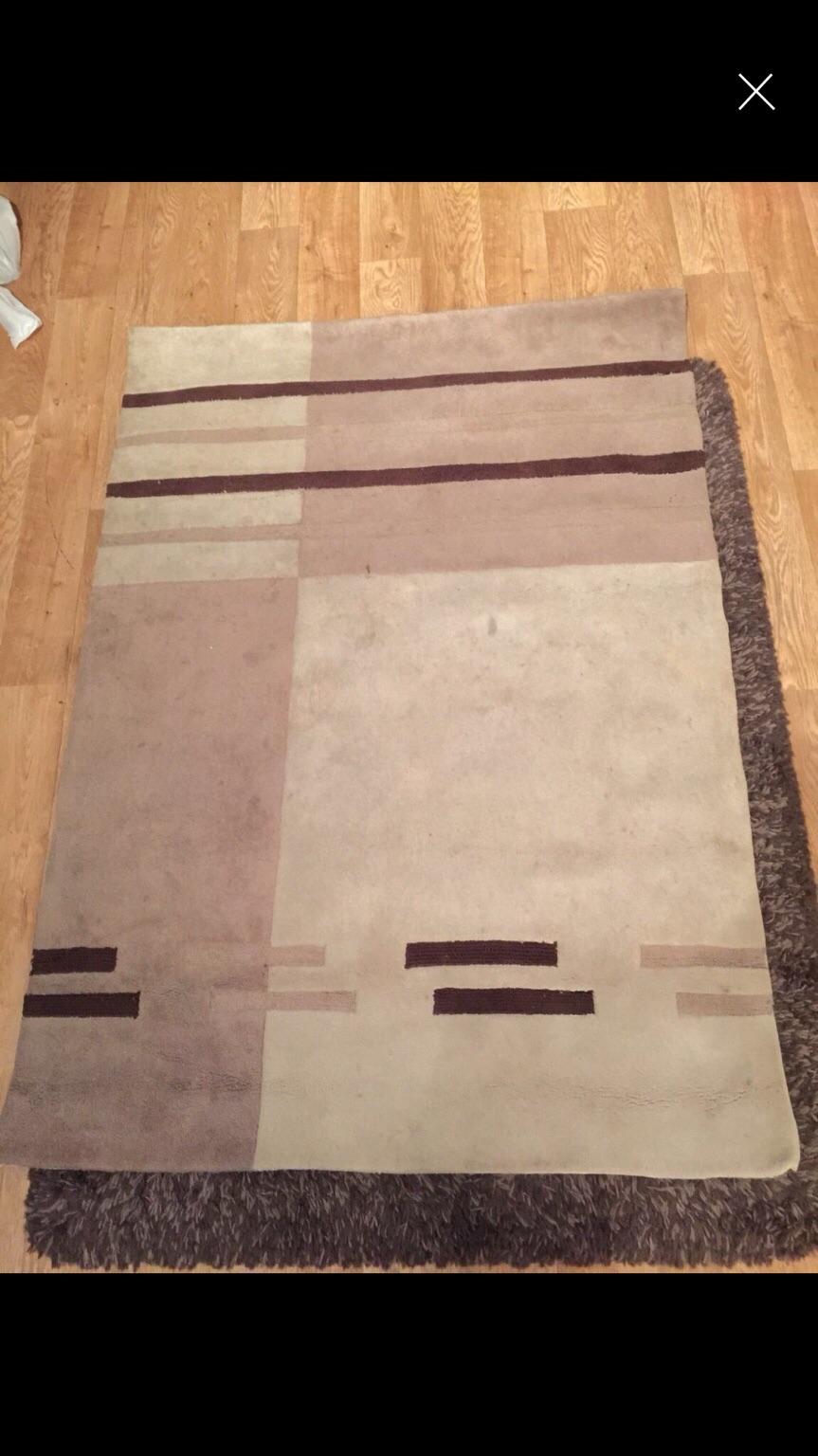 Free rug in Wolverhampton für gratis zum Verkauf Shpock DE