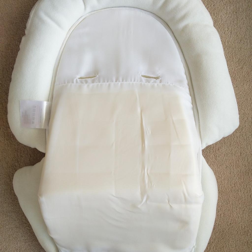 Brand New Silver Cross newborn insert wedge in SE28 London for £33.00