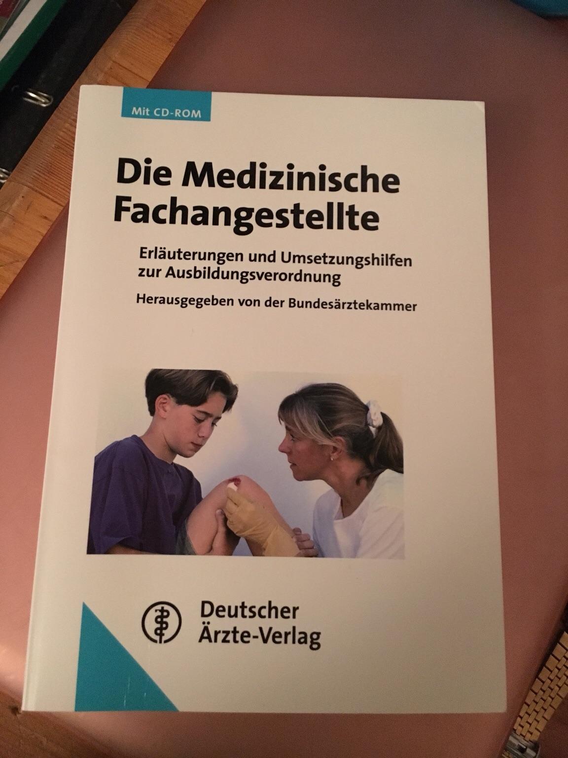 MFA Buch Hilfe Für Ausbildungsnachweis Mit CD In 66909 Wahnwegen Für 10 ...