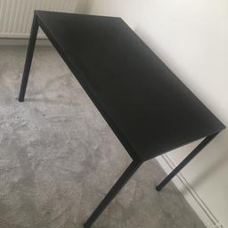 Simple black Ikea dining table
- Good Condition
- pet free
- child free
- smoke free