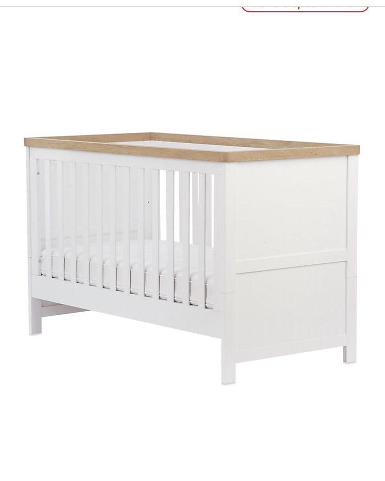 Mothercare lulworth cot bed with mattress in Stretton for £150.00 for