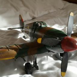 Model spitfire for spitfire enthusiast's or just to look good on some furniture just needs a bit of a dust