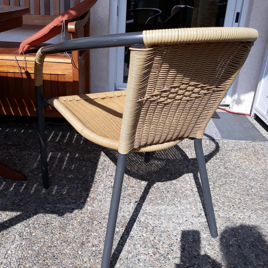 4 x GeflechtGartenstühle in 71409 Schwaikheim for €15.00 for sale Shpock