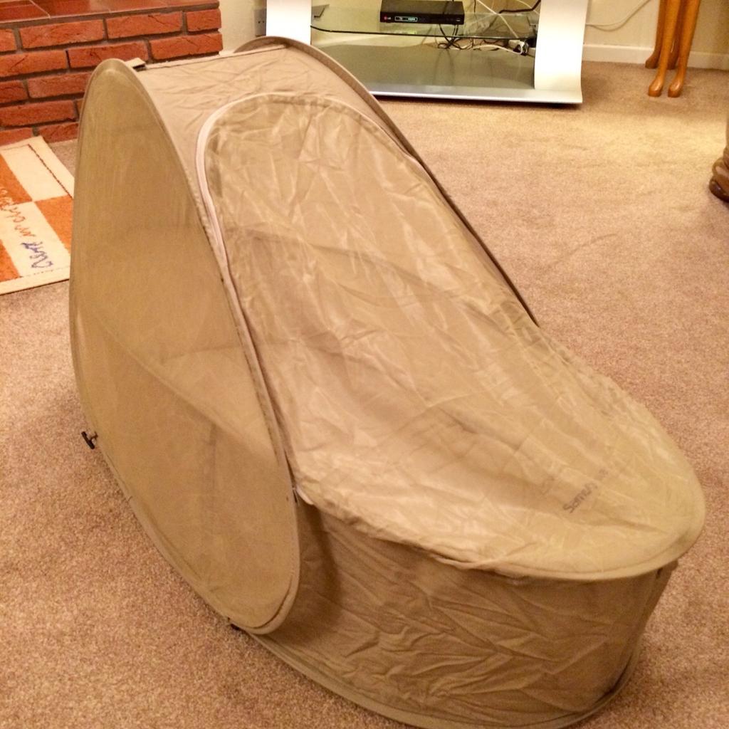 Samsonite pop up travel cot in B77 Tamworth for £10.00 for sale Shpock