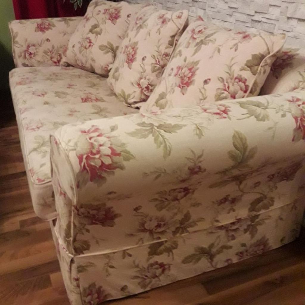 Ikea EKTORP 3er Sofa, Sessel und Hocker in 2700 Gemeinde Wiener