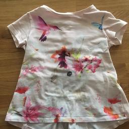 Pretty pink Ted Baker T. Shirt with bunny rabbit motif. Age 3-4 years.

From a smoke free home.
