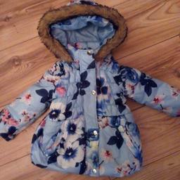 Gorgeous floral coat in very good condition age 3yrs ....from a smoke free home