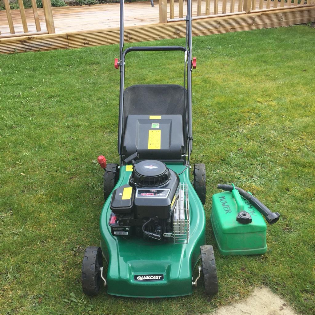 QUALCAST XSS41C PETROL PUSH MOWER in Cannock Chase for 70.00 for sale Shpock