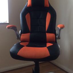 Desk chair black and orange