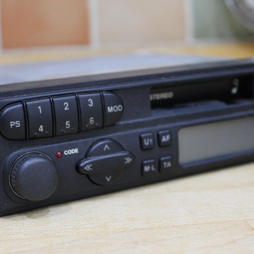Nissan car stereo radio/cassette player in SO15 Southampton für 5,00