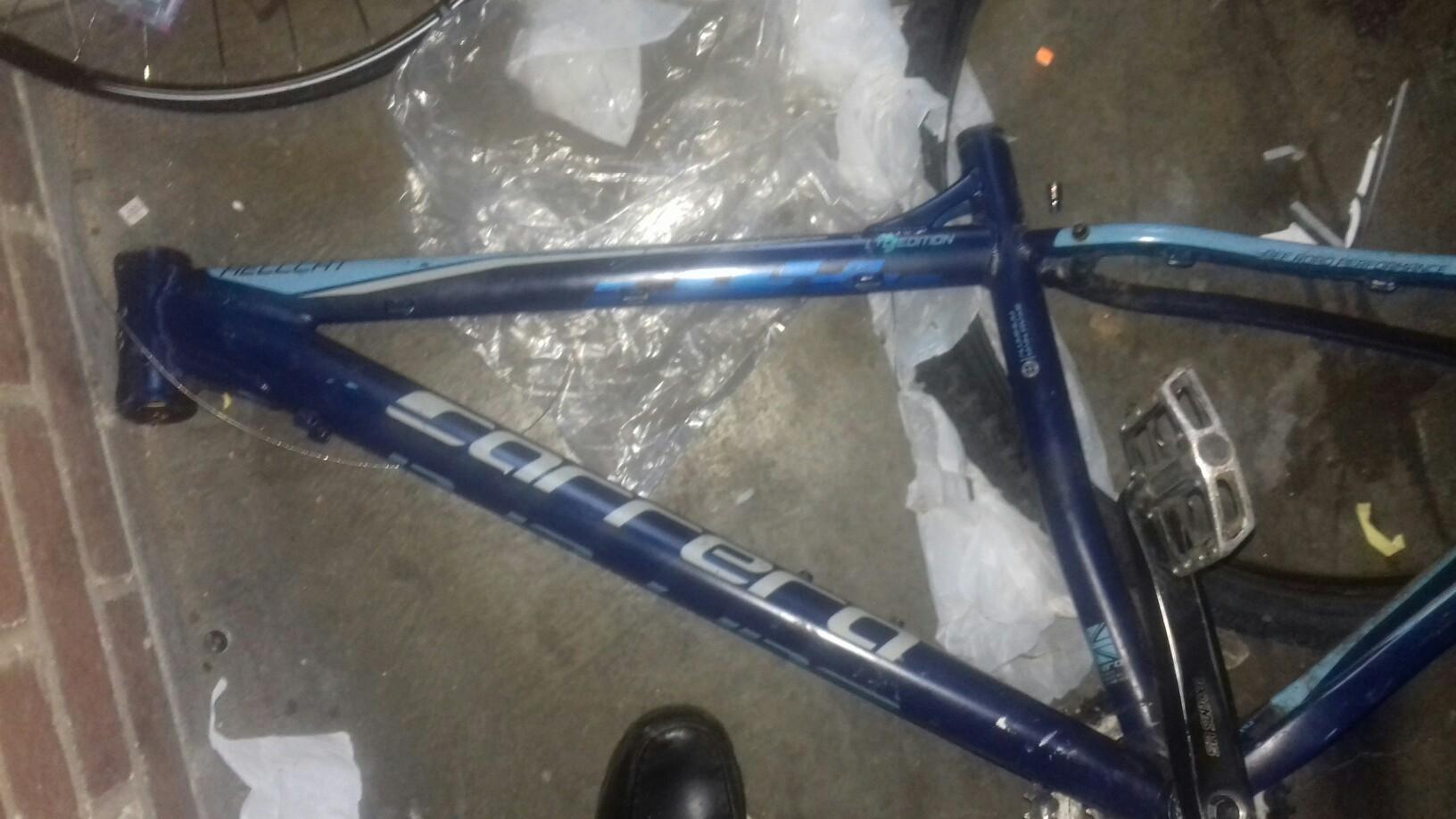 Carrera hellcat frame in W13 Ealing für 20,00 £ zum Verkauf | Shpock DE
