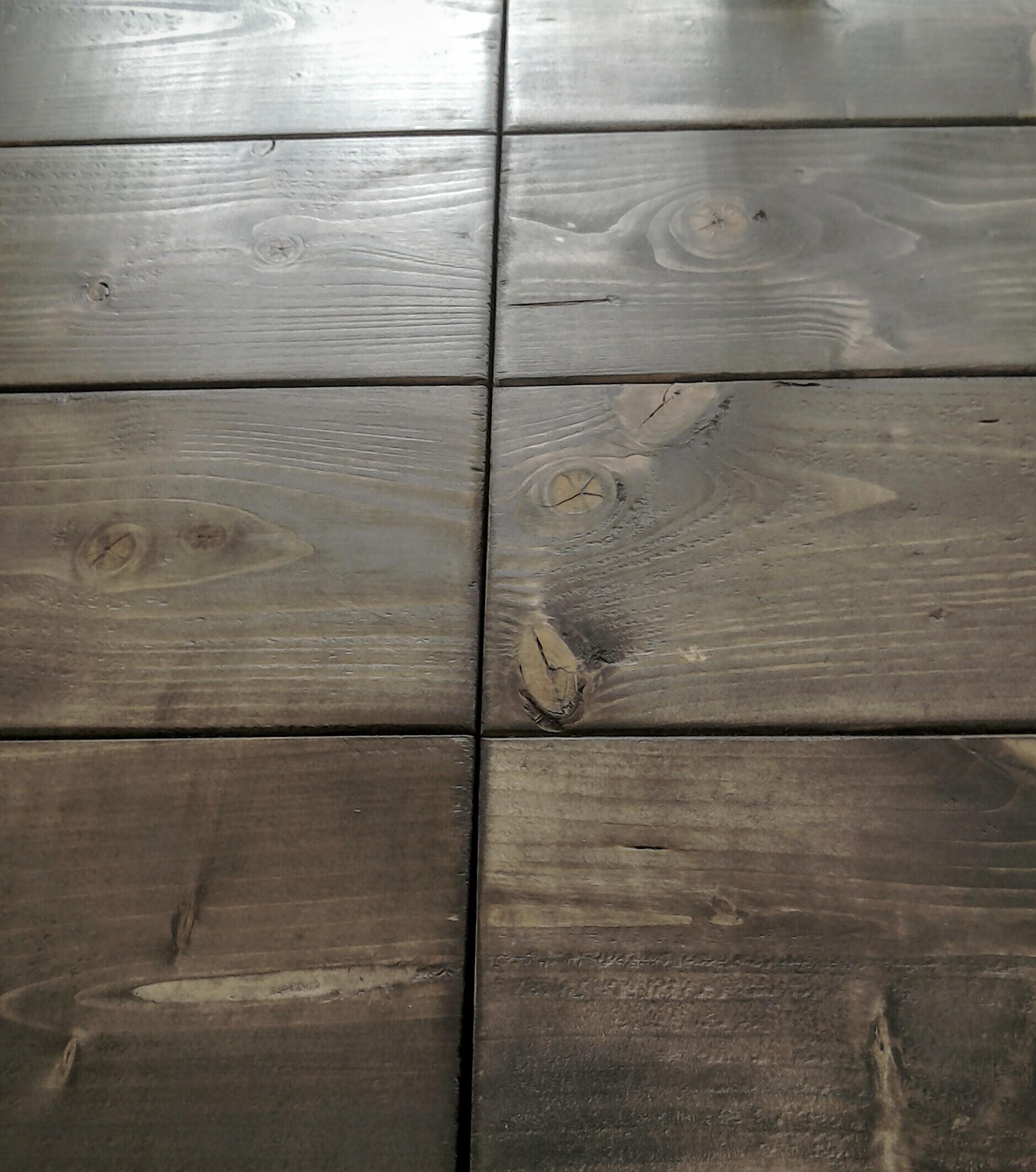 Rustic Shabby chic extending farmhouse table in Doncaster for £550.00